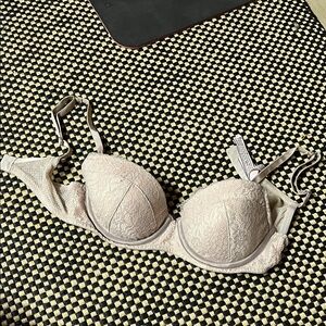 Vintage Victoria's Secret Cream Bra